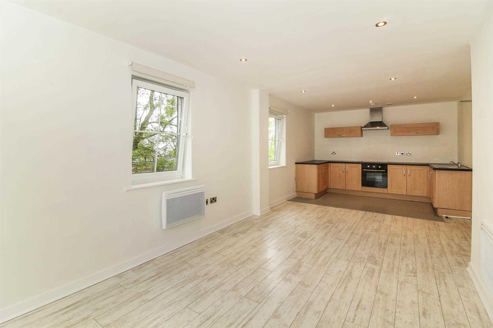 1 bed property in Piccadilly Heights, Chesterfield